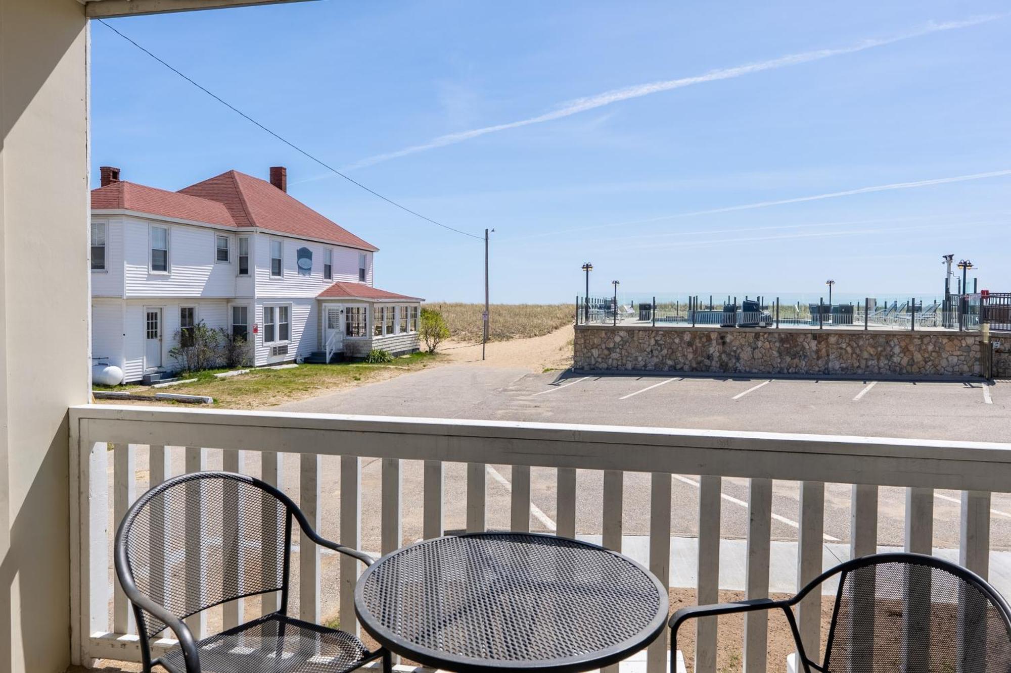 Waves Oceanfront Resort Old Orchard Beach Exteriör bild